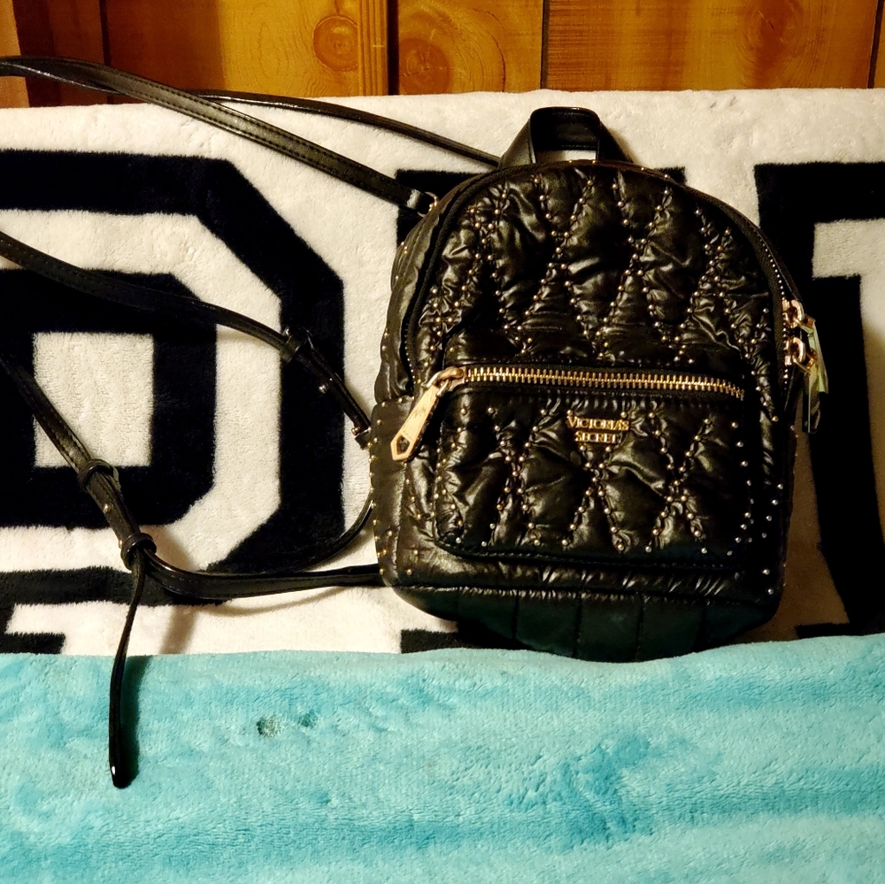 Vintage  victoria secret  med back pack